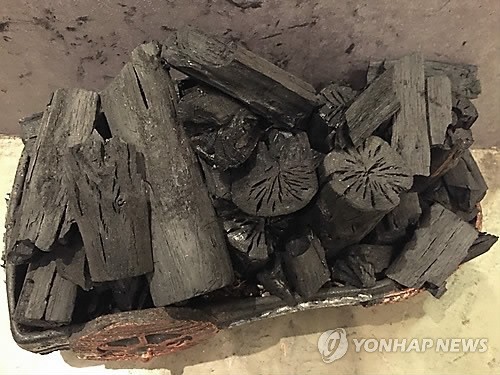 악귀가 들렸네“ 조카 잔혹 살해…'숯불 고문' 무당, 1심 무기징역에 불복 | 연합뉴스TV