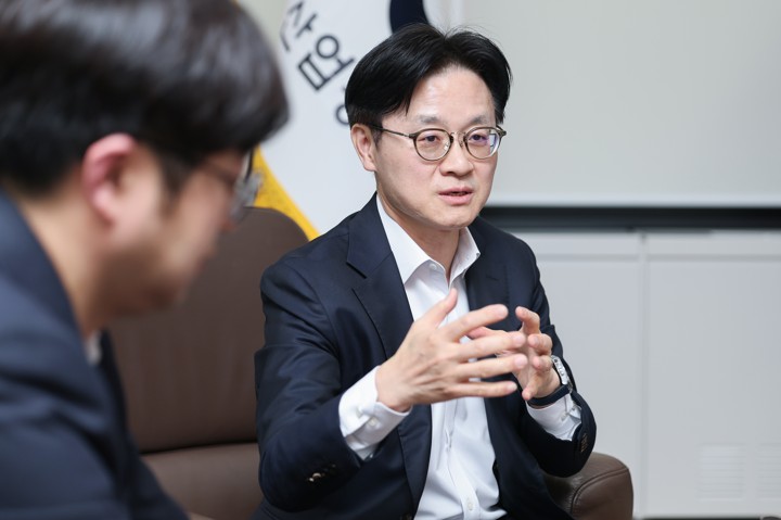 김정관 산업장관 