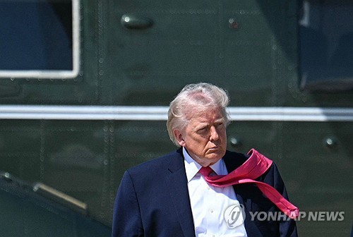 겉으로는 센 척, 속으로는 덜덜? 트럼프의 이란전 이면