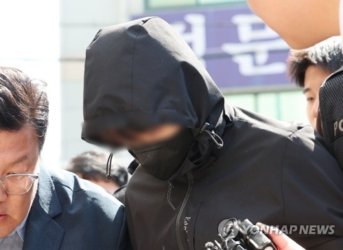 여고생 '묻지마 살인' 피의자 신상정보 공개 결정…14일 공개