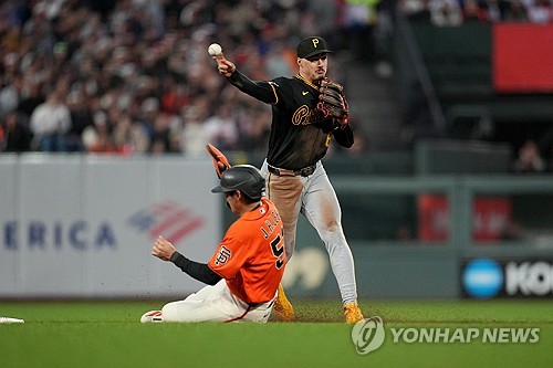'한국 문화유산의 밤' 빛낸 이정후…