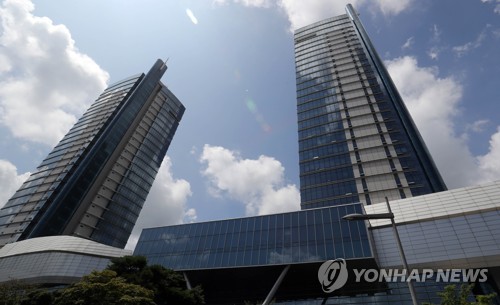 KTX, 대전역서 고장으로 정차…승객 906명 불편