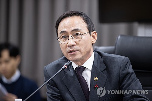 종합특검, 김오진 전 국토부 차관 피의자 소환…'관저 이전 특혜 의혹' 조사