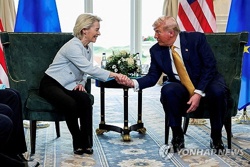 트럼프 압박에…EU, 美와 무역 합의 이행 결정