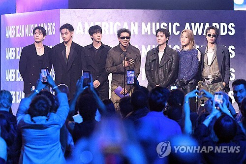 BTS, 미국 '아메리칸 뮤직 어워즈' 대상 품었다