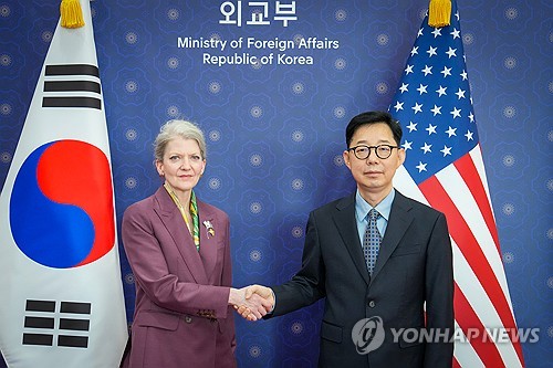 한미 '핵잠·원자력' 협의 1차 회의 종료…이르면 내달 2차 회의