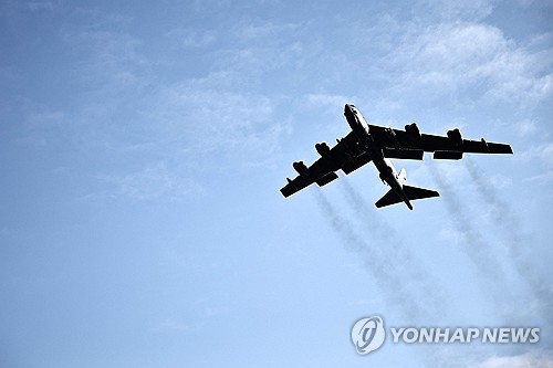 이륙 직후 추락한 미 공군 B-52, 탑승자 8명 전원 사망 사고의 전말과 원인