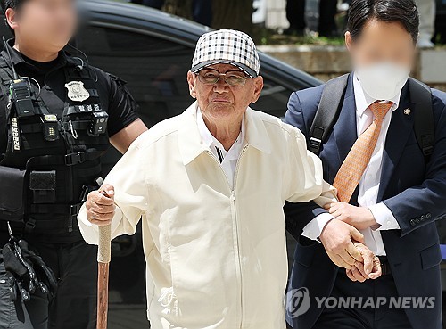 South Korean Court Orders Shincheonji Leader’s Detention Over Alleged Forced Joining of Nationalist Party