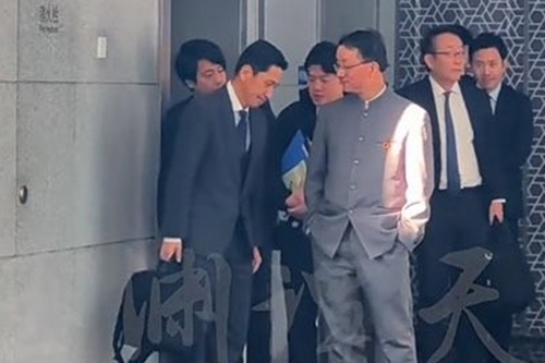 China’s Foreign Ministry Official’s Pocket Hands Controversy and Japanese Military Post-War Actions