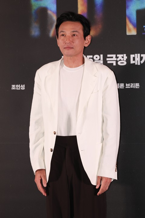 황정민, 사생활 의혹 부인…"지속적인 스토킹 피해"