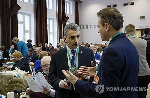 러시아 야권 정치인 레프 슐로스베르크, 우크라이나 전쟁 비판 혐의로 징역 11년 선고