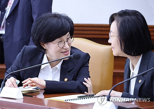 정부, 임신중지 약물 제도권 도입 추진…9주 이내 의료기관 처방