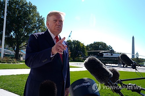 트럼프 "우크라와 정보공유 중단 안 해…러·우와 종전 협력"
