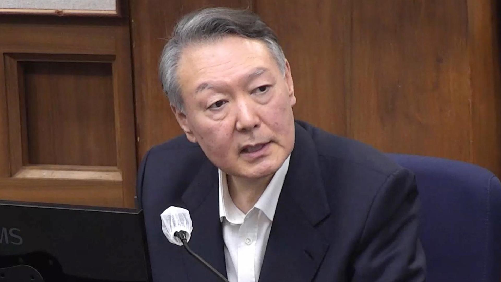 尹 '내란우두머리' 2심 시작…박성재 1심 마무리