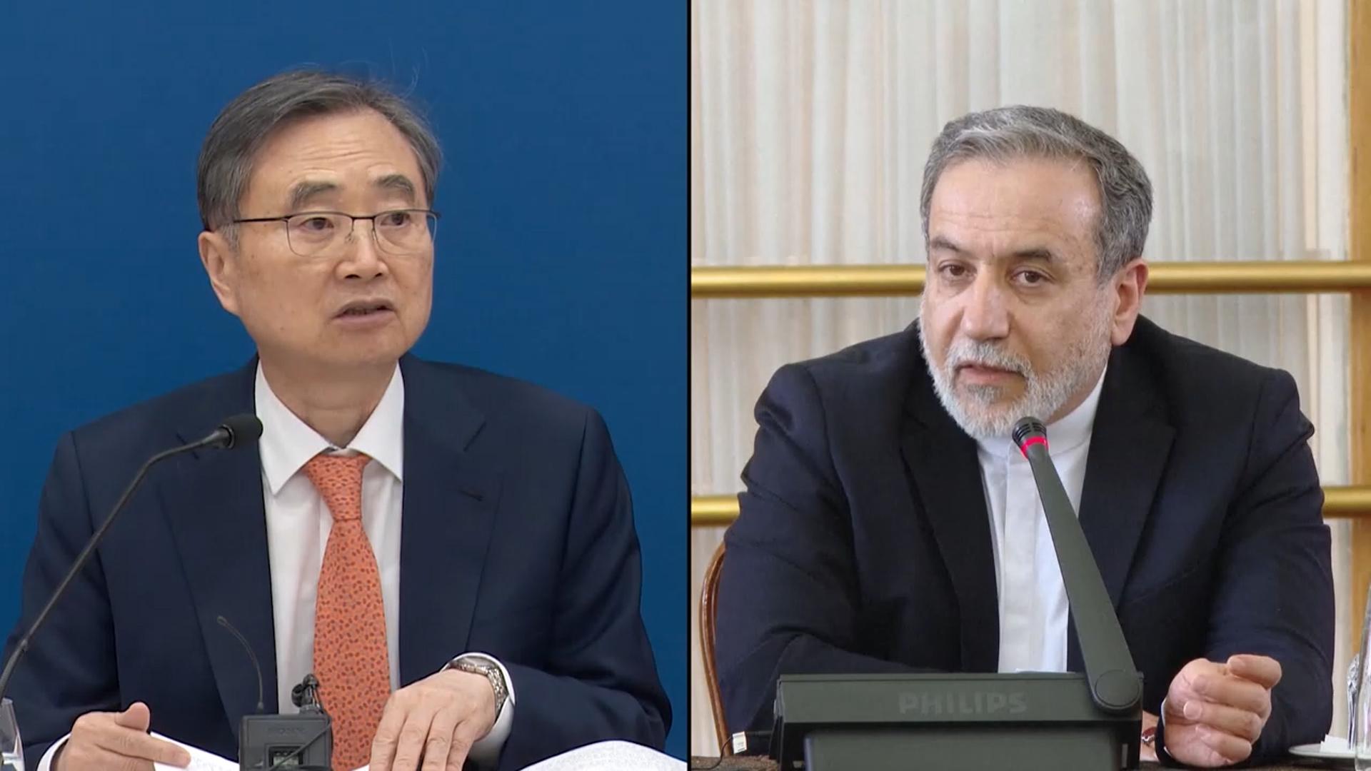 외교적 노력에도 韓 선박 '첫 피해'…정부 '신중 모드'