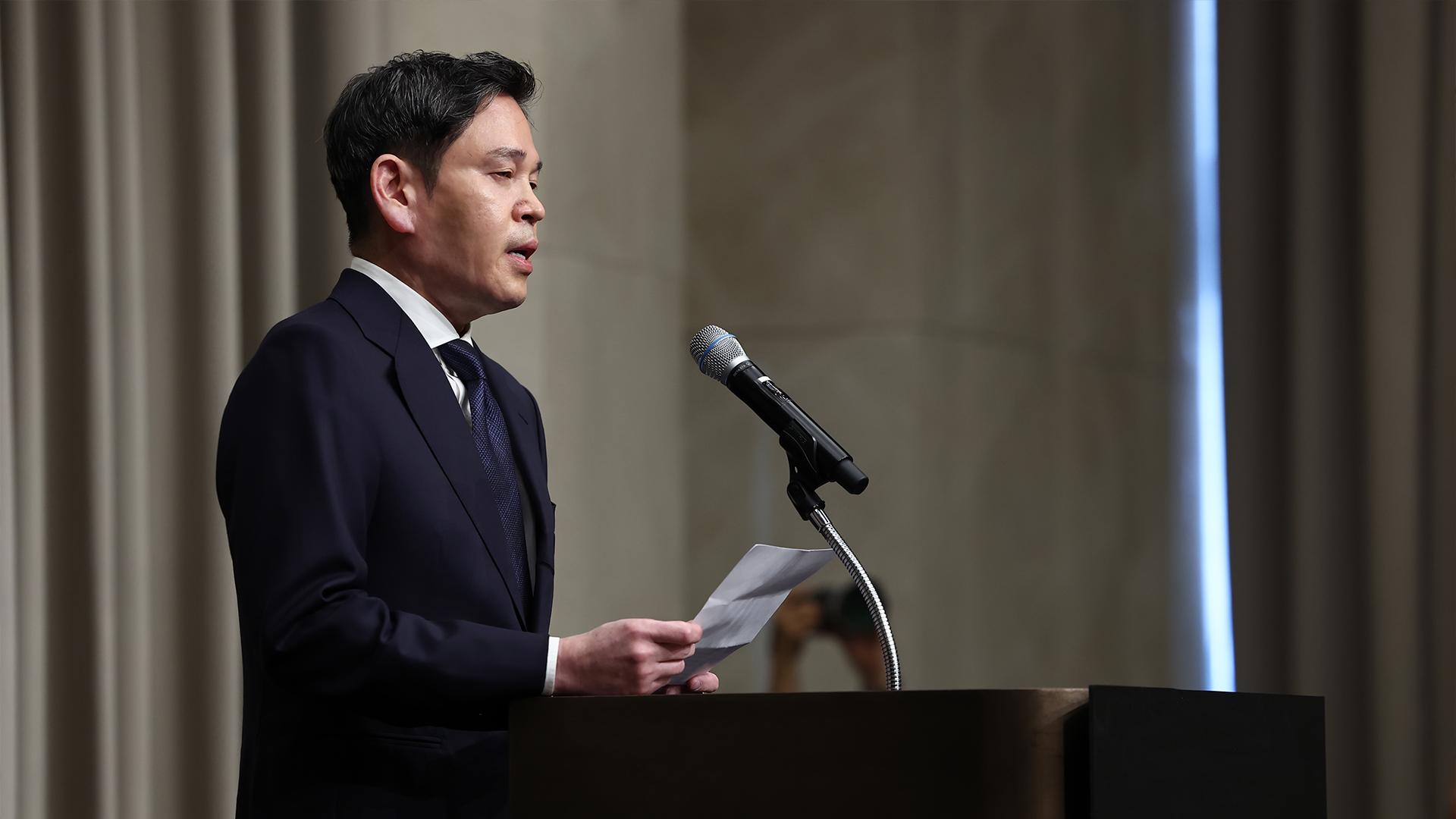정용진, '탱크데이' 직접 사과…
