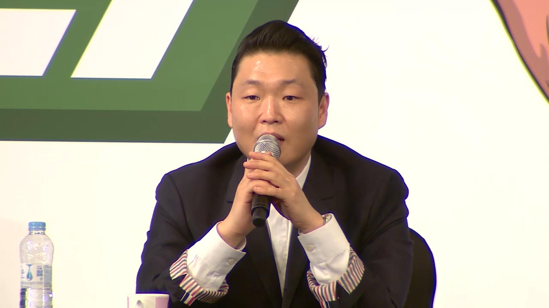 '수면제 대리수령' 싸이 송치...의료법 위반 혐의 - 뉴스 썸네일 이미지