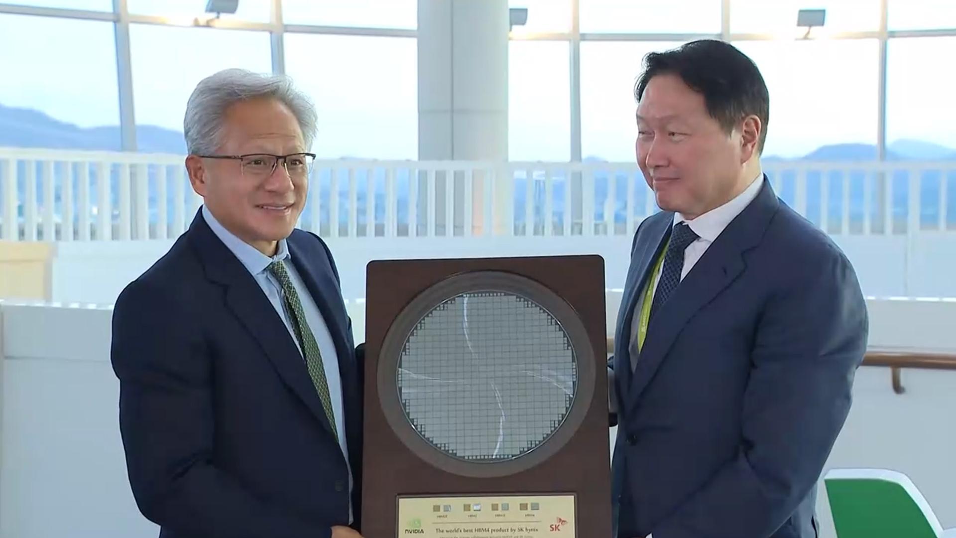젠슨황·최태원, SK·엔비디아 '협업 청사진' 발표