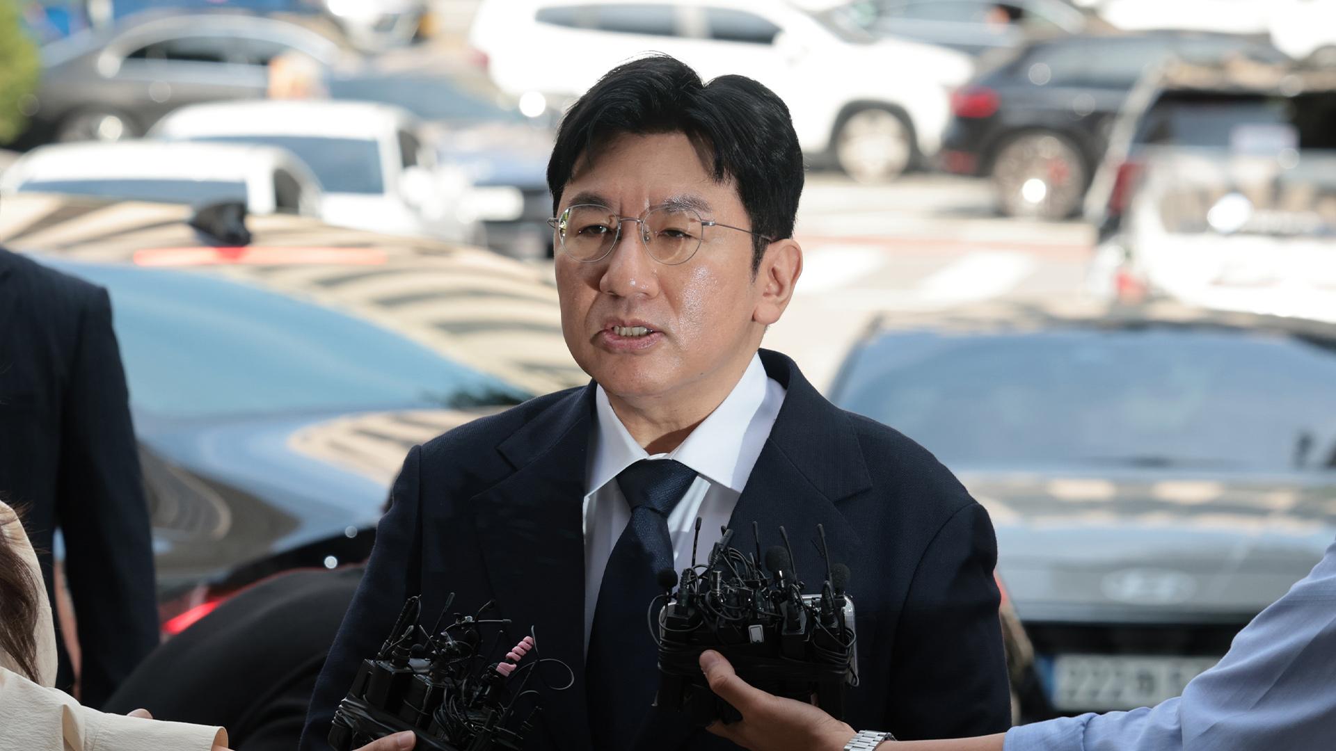 "방시혁 사건, 이번주 송치...신병처리도 곧 결정" - 뉴스 썸네일 이미지